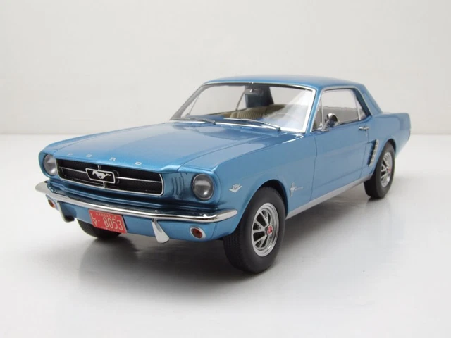 FORD MUSTANG HARDTOP Coupe' 1965 Turquoise Métallique 1:18 Model Norev