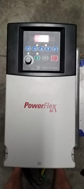 INVERTER ALLEN BRADLEY Powerflex 40  7.5 KW 18A usato funzionante