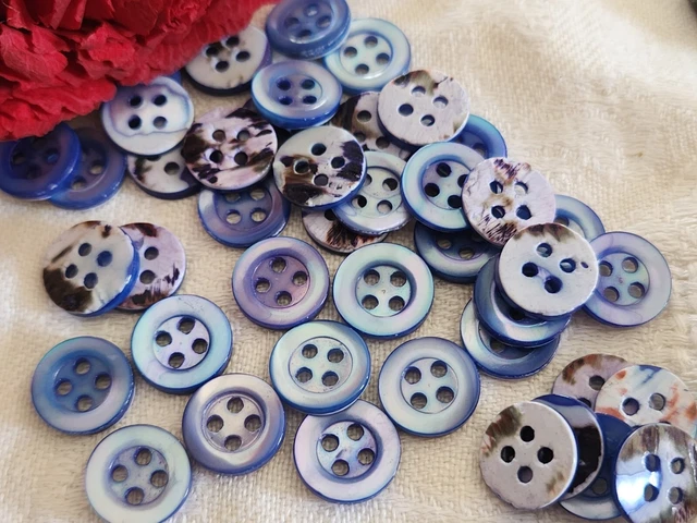 Lot De 18 Boutons Vintage En Nacre Rose – Diamètre 1,1 Cm, 4 Trous, Occasion, Fabriqué En France
