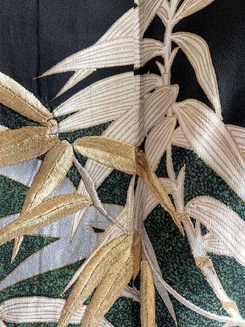 Vintage Japanese kimono - Kuro tomesode with Beautiful embroidery 2