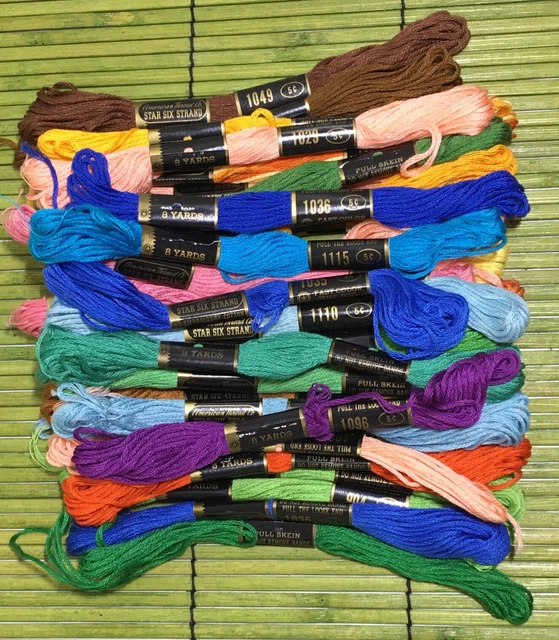 Lote de 32 estrellas hilo dental bordado de seis hebras etiqueta 5 ¢ de seis hebras de colección American Thread Co
