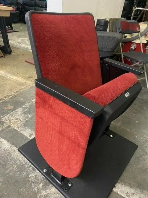 MOVIE THEATER AUDITORIUM, CHURCH CHAIRS 40 Used chairs $249 each Pick up only.