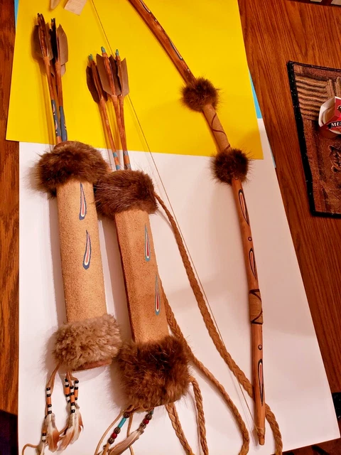Native American Bow Quivers Arrows Moose Hide Beaver Fur Glass Clay Bead Work