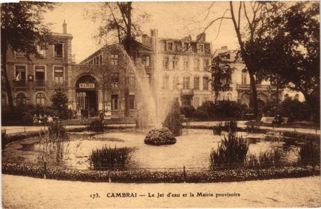 CPA CAMBRAI-Le Jet d'eau et la Mairie provisoire (422808)