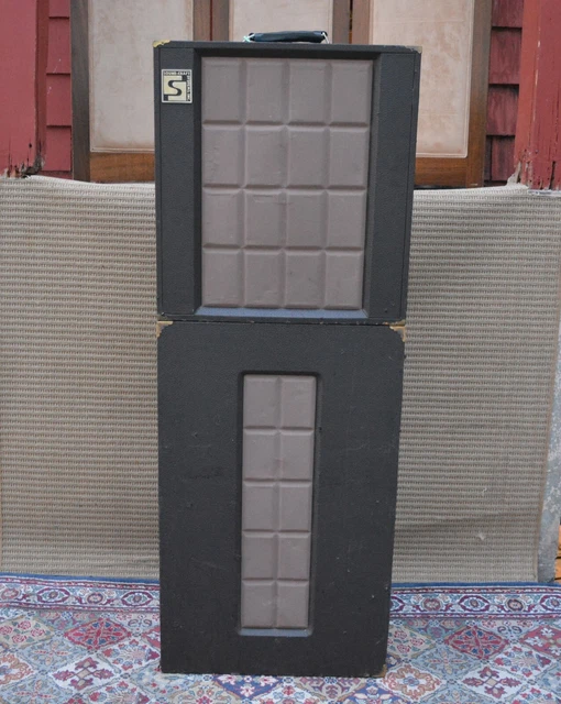 Sound Craft Systems Lecternette L16B Portable Podium AC or Battery Operated SC22