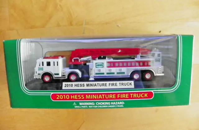 2010 Hess Miniature Fire Truck  Nib