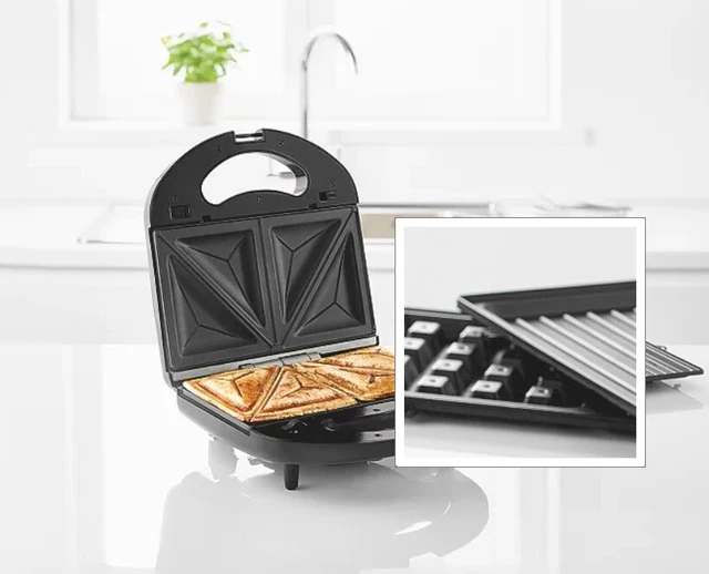 SANDWICH TOASTIE MAKER 3 in 1 Toastie Waffle or Grill removable Plates