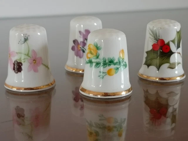 Lot De 40 Dés à Coudre En Porcelaine - Thème : Villes Et Régions Françaises - Label Emmaüs