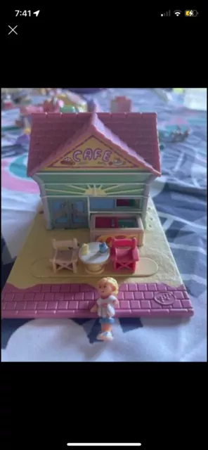 POLLY POCKET 1993 Beach Cafe w/1 original doll