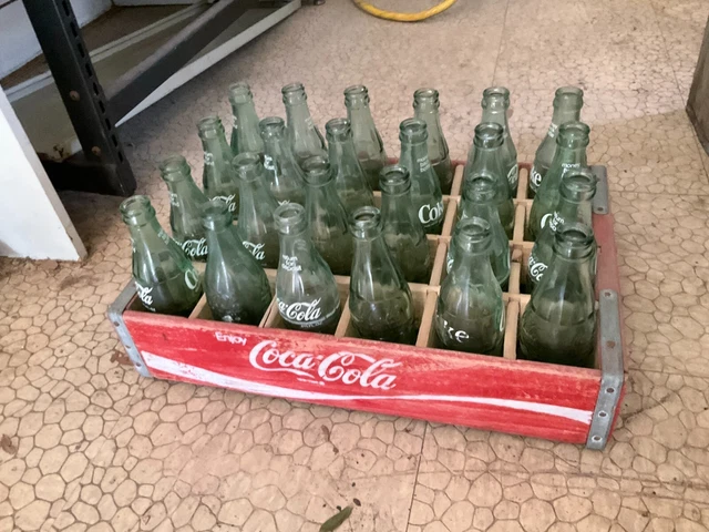 VINTAGE COCA COLA Red Wooden Soda Pop 24 bottle Crate With Bottles $49.