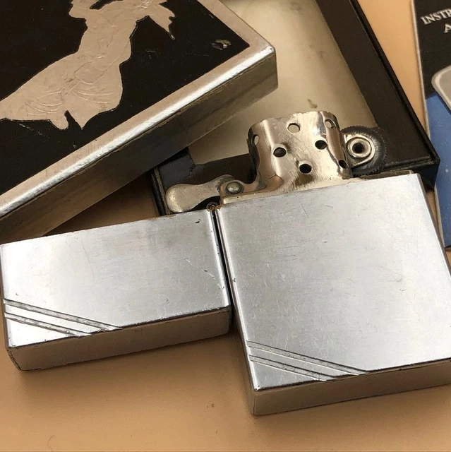 VINTAGE ZIPPO 19361937 Chromeplated Brass 4Barrel Diagonal Line,Windy