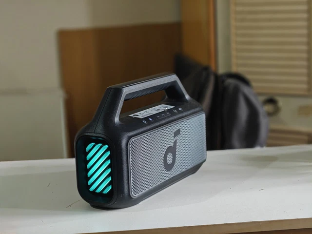 537781_7