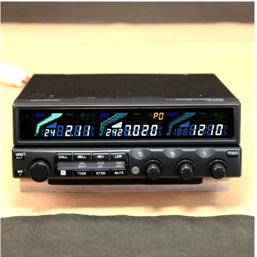 ケンウッドTM-451A ケンウッド TM-2400 2.4GHz FMトランシーバー(中古) 整備調整完了