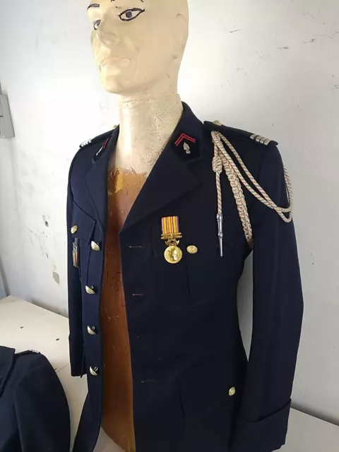 tenue obsolète pompier de PARIS 2