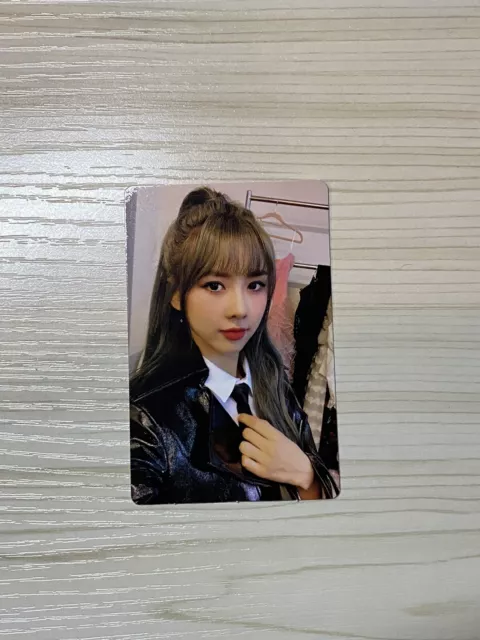 Dreamcatcher x Anime Matsuri Photocards + Ultra VIP Lanyard + Cap -  Livestream Screenshots (220717 AM Livestream) : r/dreamcatcher