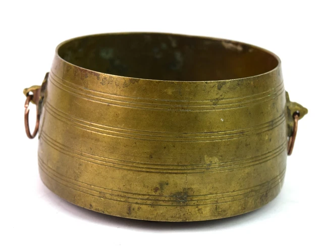 Vintage Old Brass Bowl Indian Nice Collectible Kitchenware / Pet Bowl. G7-810