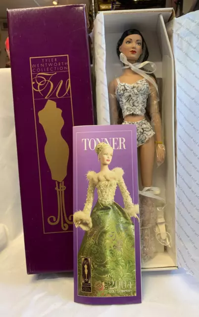 Tyler Wentworth Collection Tonner Doll Company 16" Doll "Ready-To-Wear Carrie"