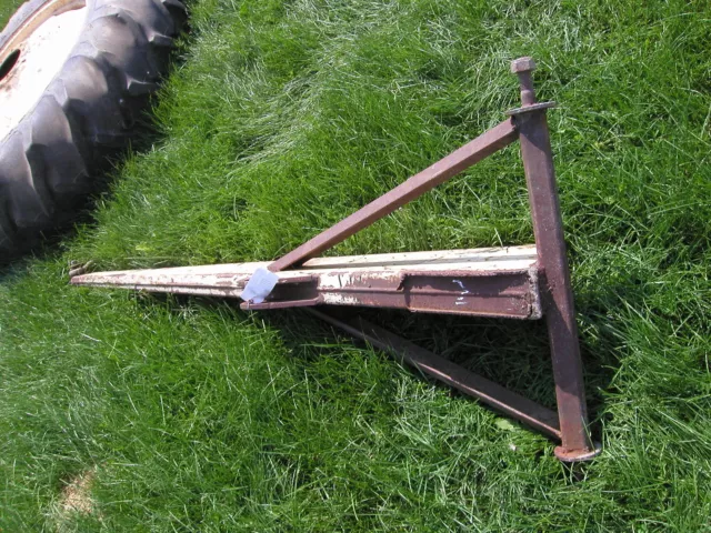 3pt snout boom Ford John Deere Farmall IHC Allis Chalmers Oliver Case Heavy Duty 3pt snout boom Ford John Deere Farmall IHC Allis Chalmers Oliver Case Heavy Duty