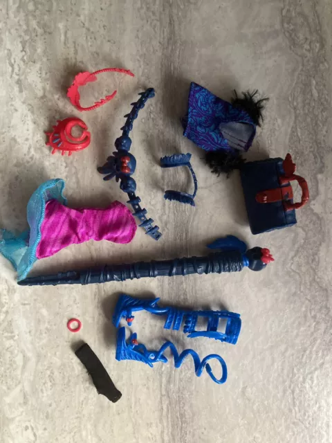 ~ Monster High Jane Boolittle Replacement Lot Clothing/shoes/pen