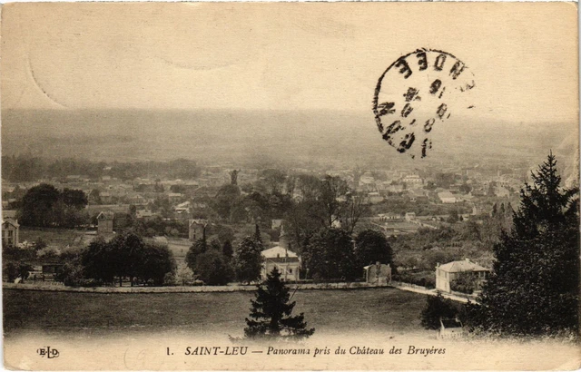 CPA Saint-Leu Panorama pris du Chateau FRANCE (1330296)