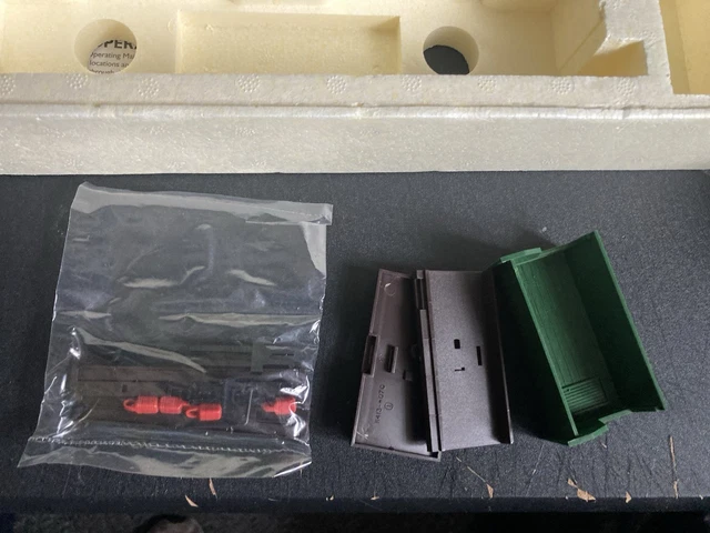 HORNBY 00 GAUGE R4526 OPERATING MAIL COACH SET GWR '849' £26.68 ...