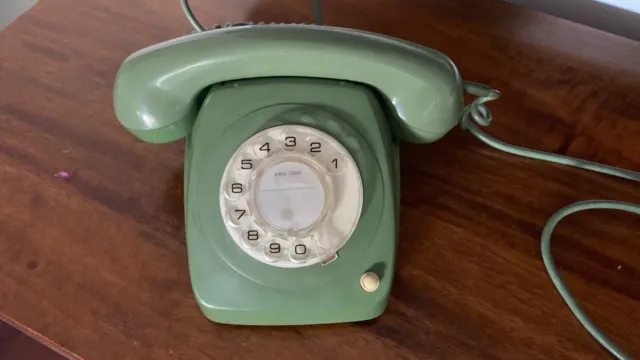 Vintage 8021 Retro Rotary Dial Green Phone- WORKING