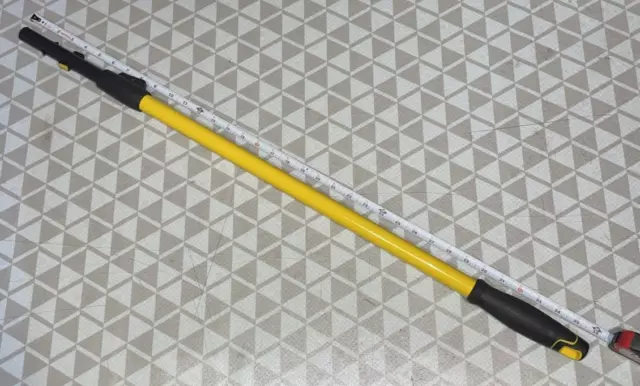 Rubbermaid 2018789 Maximizer Yellow Extendable QuickChange Handle 35 to 60 inch