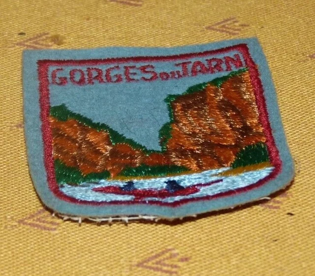 Patch Brodé Vintage Washington Redskins NFL - Fer à Repasser 3" X 3" (env. 7.5x7.5cm)