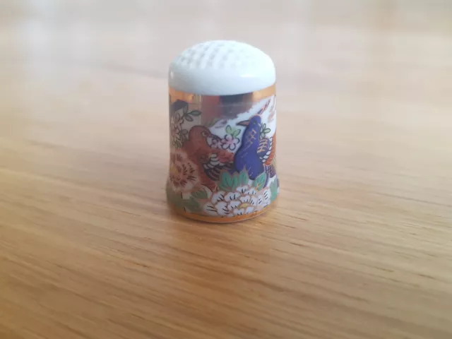 Thimble Collectors Club, Peacocks By Hakutoh, Japan