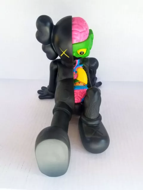 KAWS Companion RESTING PLACE (Black Version)