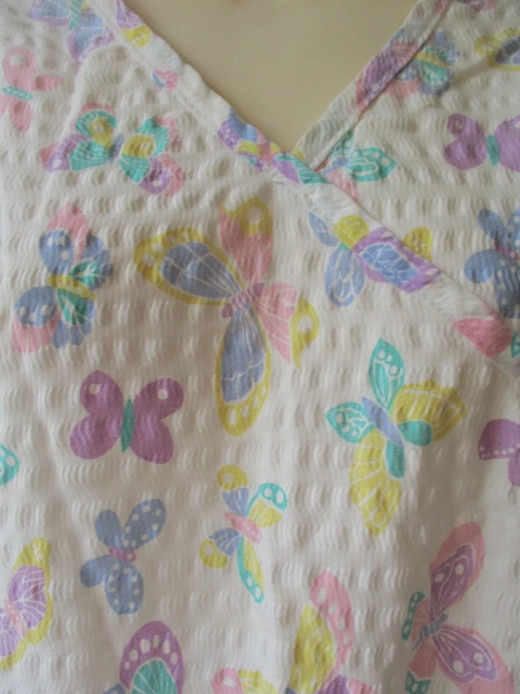 Barco Uniforms Brand SCRUB TOP Size M -White Embossed Background -Butterflies