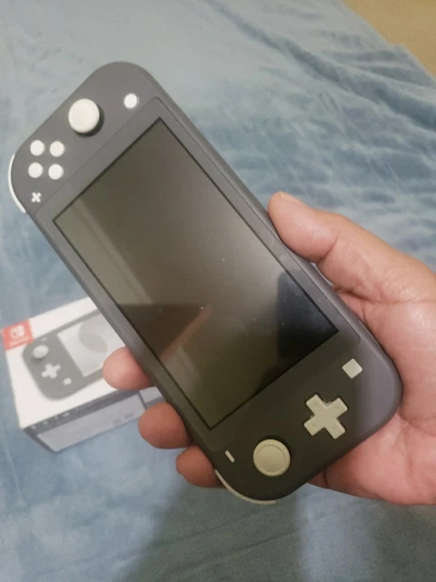 Nintendo Switch Lite グレー HAC-001(01) Amazon.com: Nintendo Switch with Gray Joy‑Con - HAC-001(-01