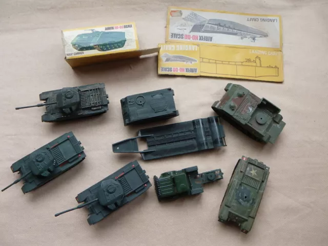 Airfix Poly 3x CENTURION & Troop Carrier & scrap yard & boxes HO/OO 1/72