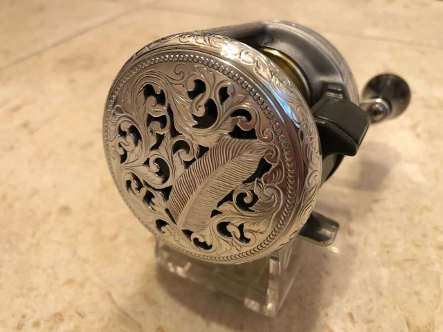SHIMANO ENGRAVING CALCUTTA Conquest DC101 HG Baitcast Reel