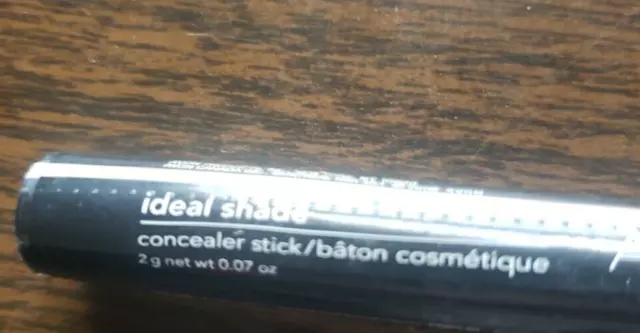 New Avon ideal shade concealer stick - medium
