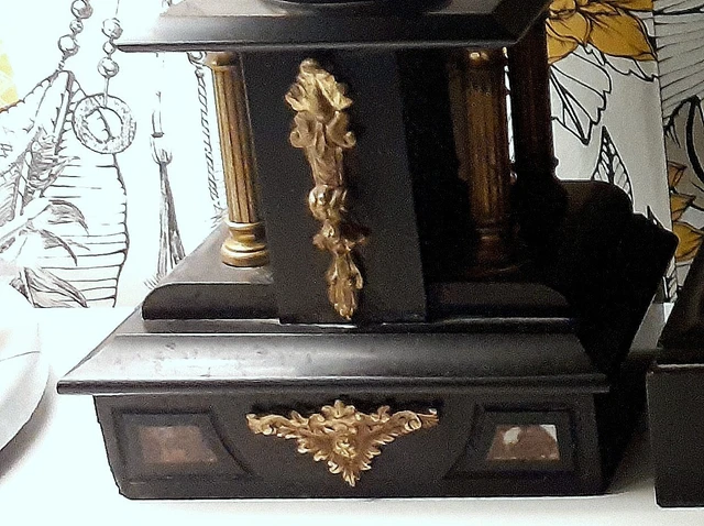 Horloge De Cheminée JONES CLOCKS - Design Chapeau Napoléon, Noir, Pour Table Ou étagère