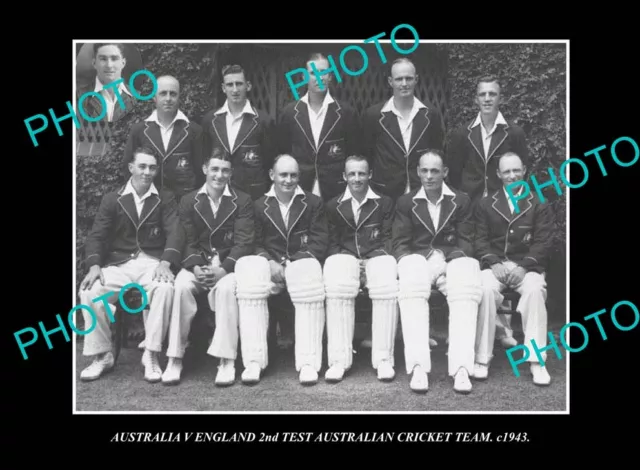 OLD POSTCARD SIZE PHOTO THE 1943 AUSTRALIAN TEST CRICKET TEAM BRADMAN etc