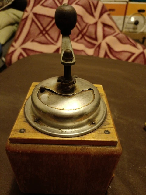 Alte Kaffeemühle Leinbrocks Ideal 3