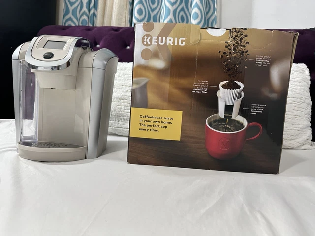 Keurig K350 2.0 Kcup Brewing System Carafe & Cup