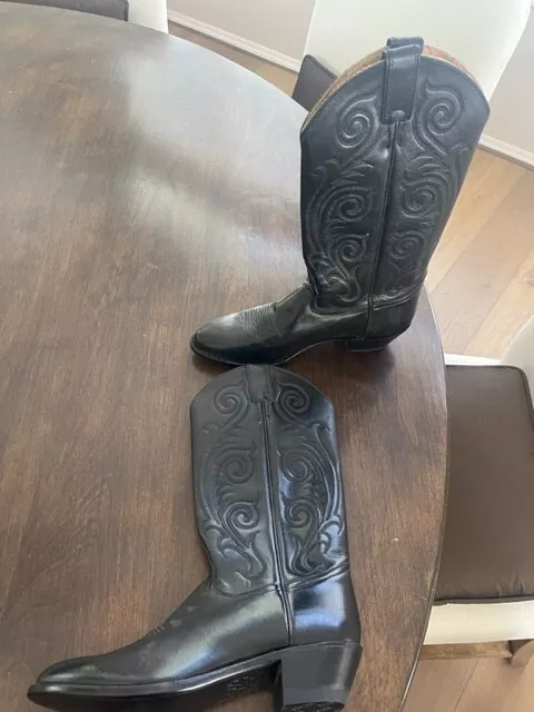 Brand New, Never Worn, Women's Authentic Tony Lama Black Cowboy Boots Size 9.5