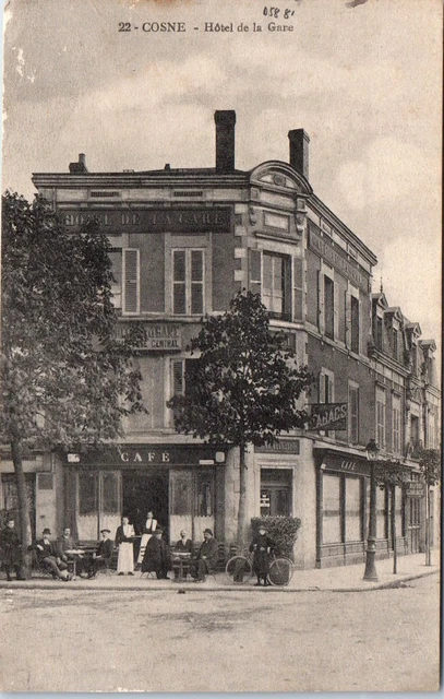 58 COSNE SUR LOIRE - L'hotel de la gare -