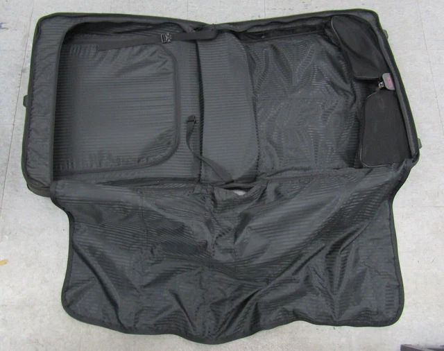 TUMI 2233D3 Two Wheeled Luggage Garment Bag Ballistic Nylon 24” Black PreOwned 2