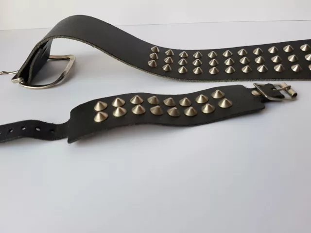 Spiked belt, spiked bracelet. Leather.