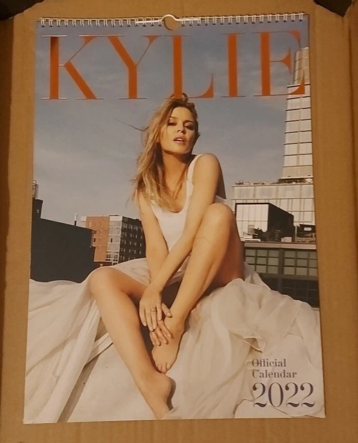 K.M: Algunas Imágenes De Kylie Calendario 2023