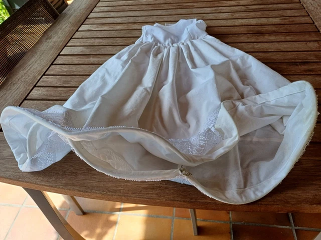 POUPÉE ANCIENNE, MANTEAU en COTON BLANC pour grande poupée de