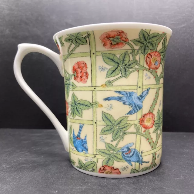 Queen’s Morris & Co Trellis Wallpaper fine bone china Mug