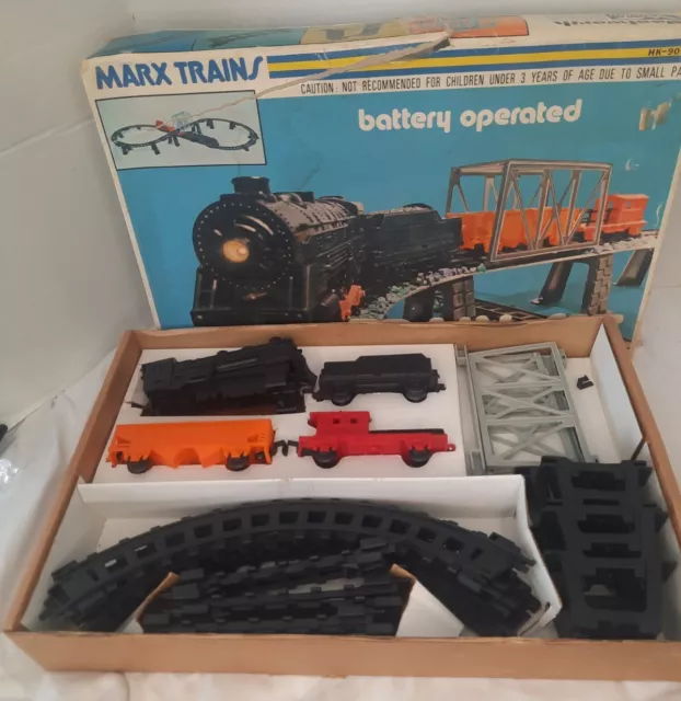 Vintage Marx Trains Set HK-9038 Battery Operated Set Original Box (FOR PARTS!!)