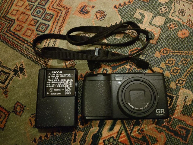 Ricoh GR DIGITAL IV 4 Digital Camera Black No Box