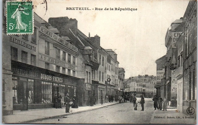 27 BRETEUIL - la rue de la republique.