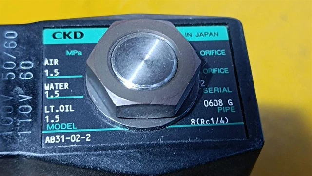 CKD 100V 20A Electromagnetical valve